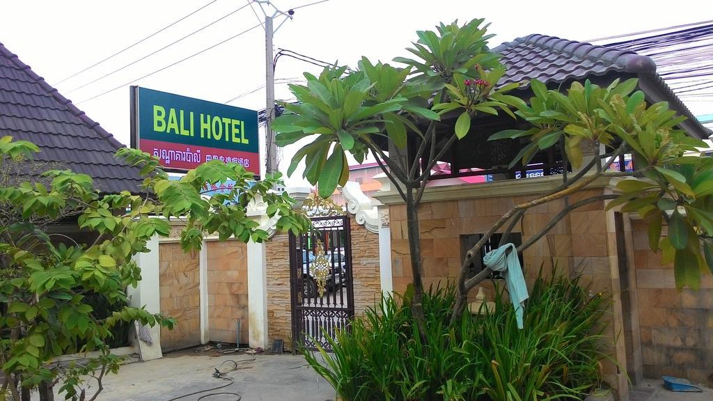Bali Hotel Phnom Penh Camera foto